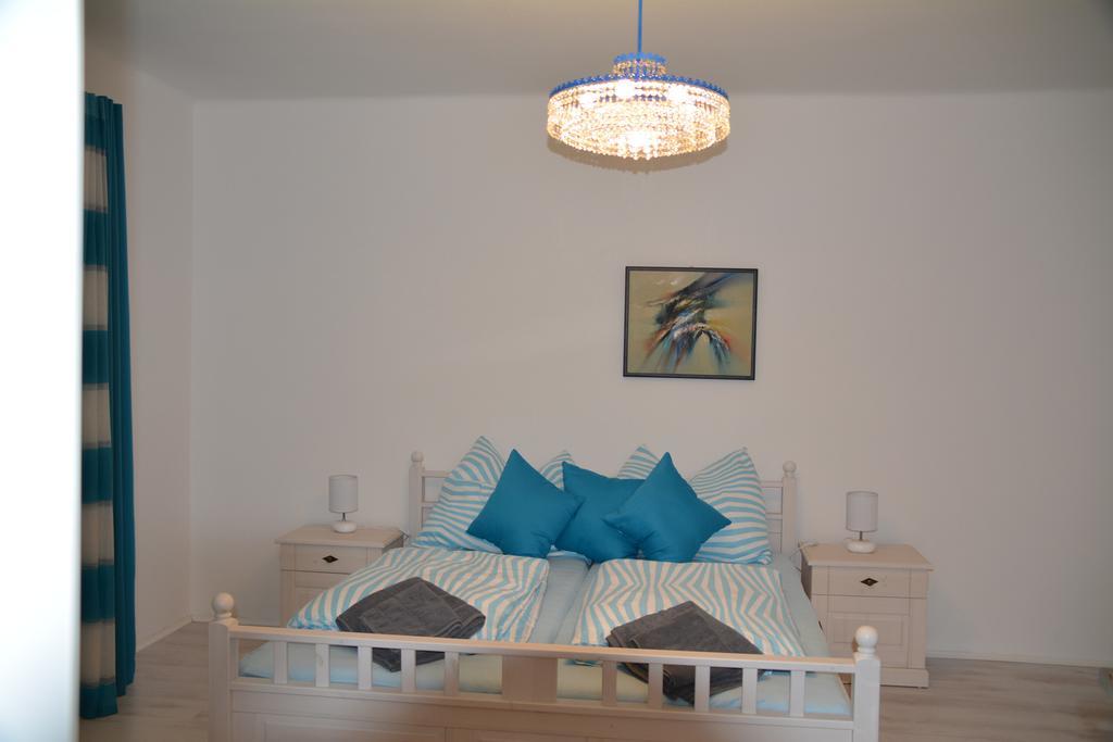 Haus 4 You Apartment Winden am See Bagian luar foto